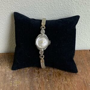 VTG‎ 1960s ladies Waltham 21 jewel movement watch Stainless Steel Stretch Band